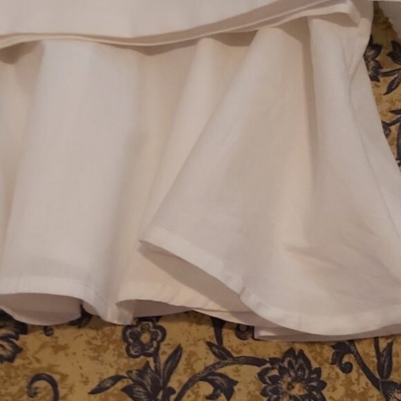 BLOUSE - SHEIN. WHITE WITH PUFFY SLEEEVE . BRAND NEW. SIZE L - Picture 2 of 9